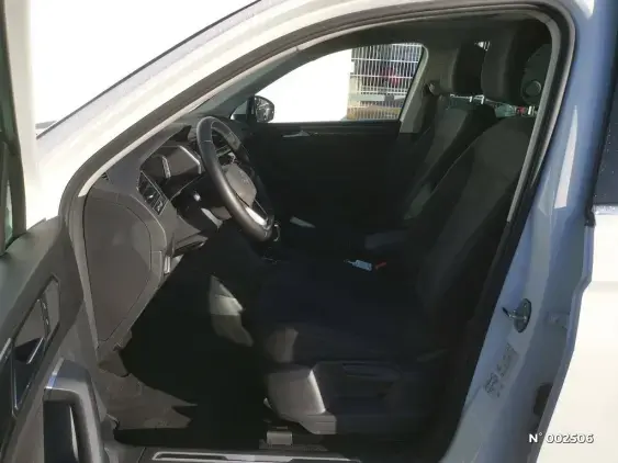 VOLKSWAGEN TIGUAN III - voiture d'occasion - Photo 12
