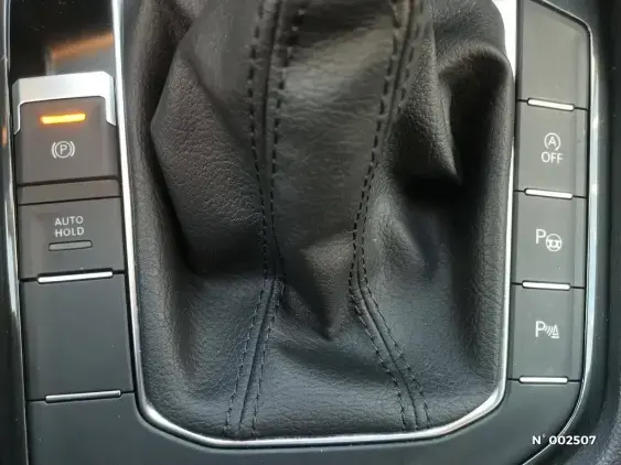 VOLKSWAGEN TIGUAN III - voiture d'occasion - Photo 30