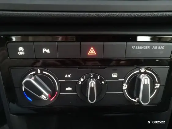 VOLKSWAGEN T-CROSS - voiture d'occasion - Photo 22