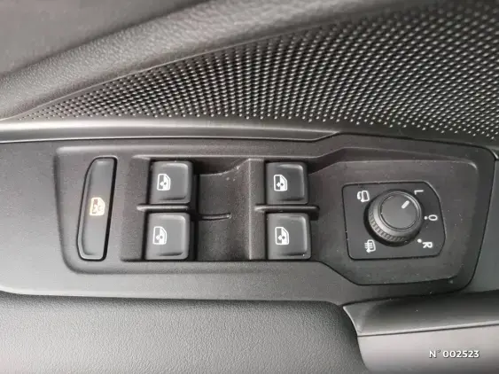 VOLKSWAGEN TIGUAN III - voiture d'occasion - Photo 14