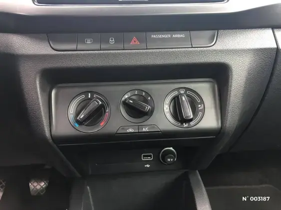 SKODA FABIA III - voiture d'occasion - Photo 20