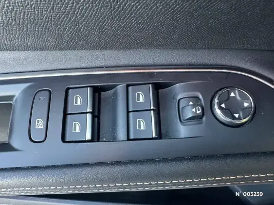 PEUGEOT 5008 II - voiture d'occasion - Photo 15