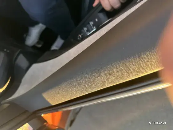 PEUGEOT 5008 II - voiture d'occasion - Photo 32