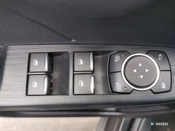 FORD KUGA - voiture d'occasion - Photo 16