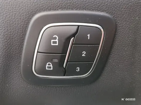 FORD KUGA - voiture d'occasion - Photo 17