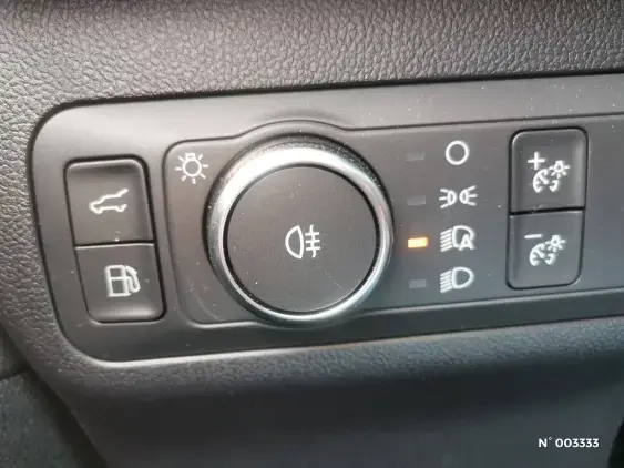 FORD KUGA - voiture d'occasion - Photo 18