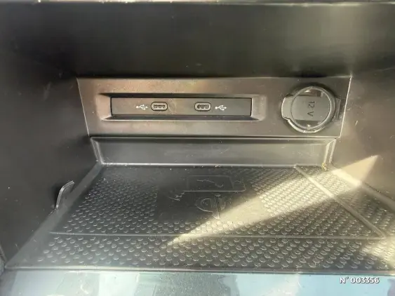 VOLKSWAGEN TIGUAN III - voiture d'occasion - Photo 16