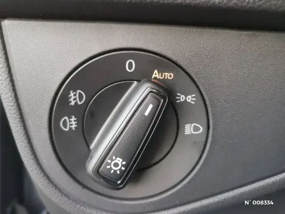 VOLKSWAGEN POLO V - voiture d'occasion - Photo 14