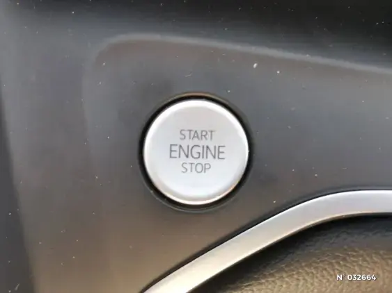 VOLKSWAGEN GOLF V - voiture d'occasion - Photo 26