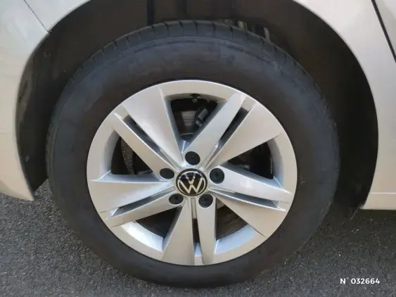 VOLKSWAGEN GOLF V - voiture d'occasion - Photo 31