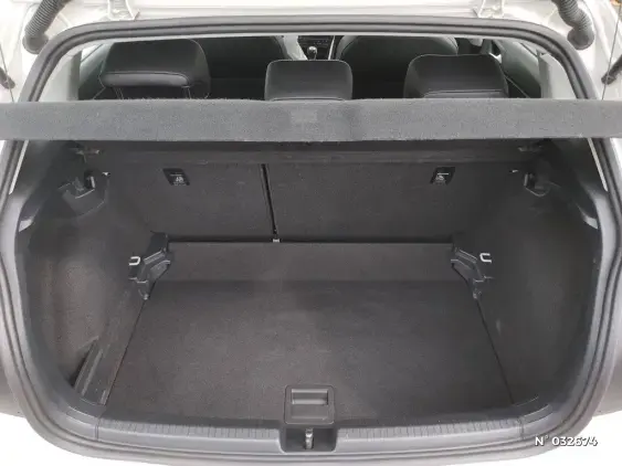 VOLKSWAGEN POLO V - voiture d'occasion - Photo 5