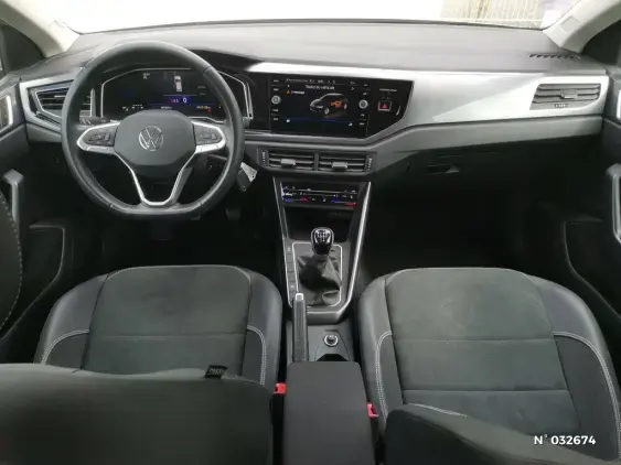 VOLKSWAGEN POLO V - voiture d'occasion - Photo 9