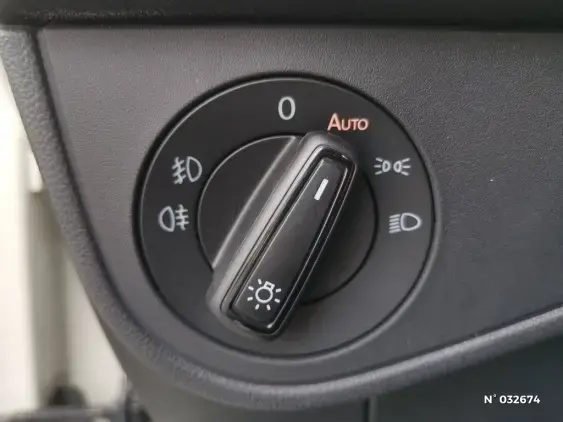 VOLKSWAGEN POLO V - voiture d'occasion - Photo 14