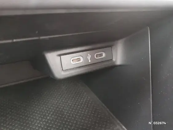 VOLKSWAGEN POLO V - voiture d'occasion - Photo 24