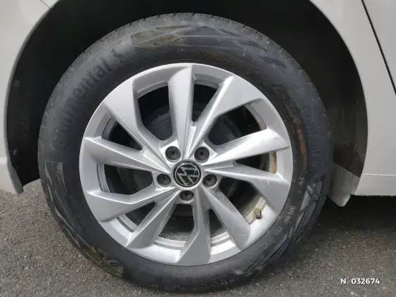 VOLKSWAGEN POLO V - voiture d'occasion - Photo 28