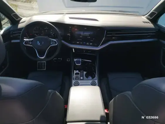 VOLKSWAGEN TOUAREG - voiture d'occasion - Photo 14