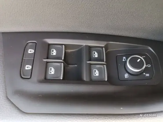 VOLKSWAGEN TOUAREG - voiture d'occasion - Photo 15