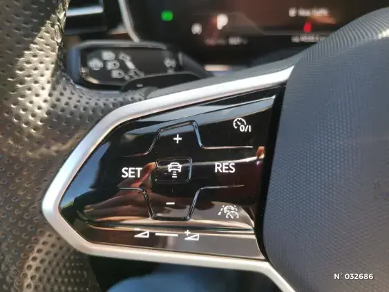 VOLKSWAGEN TOUAREG - voiture d'occasion - Photo 28