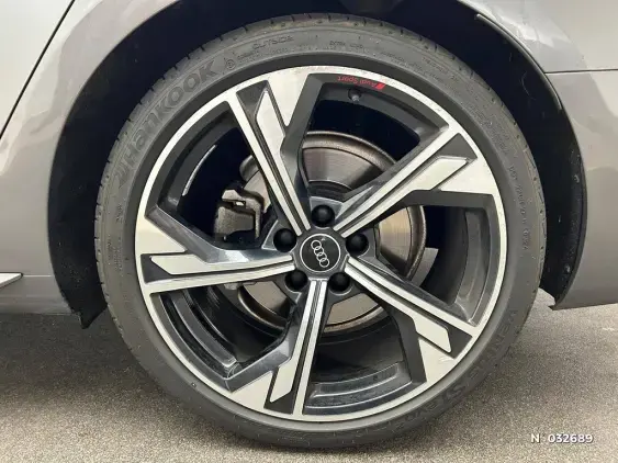 AUDI A4 AVANT V - voiture d'occasion - Photo 9