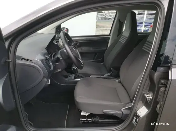 VOLKSWAGEN E-UP! II - voiture d'occasion - Photo 13