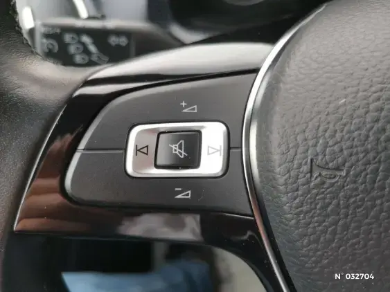 VOLKSWAGEN E-UP! II - voiture d'occasion - Photo 15