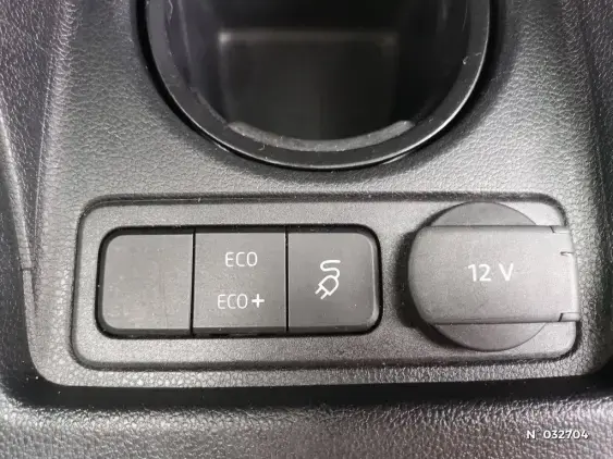 VOLKSWAGEN E-UP! II - voiture d'occasion - Photo 21