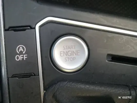 VOLKSWAGEN POLO V - voiture d'occasion - Photo 29