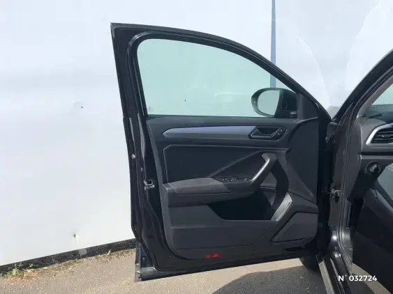 VOLKSWAGEN T-ROC - voiture d'occasion - Photo 4