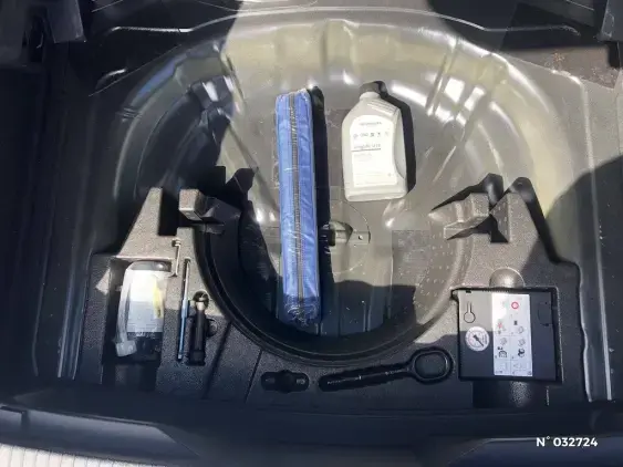 VOLKSWAGEN T-ROC - voiture d'occasion - Photo 26