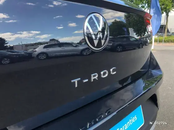 VOLKSWAGEN T-ROC - voiture d'occasion - Photo 27