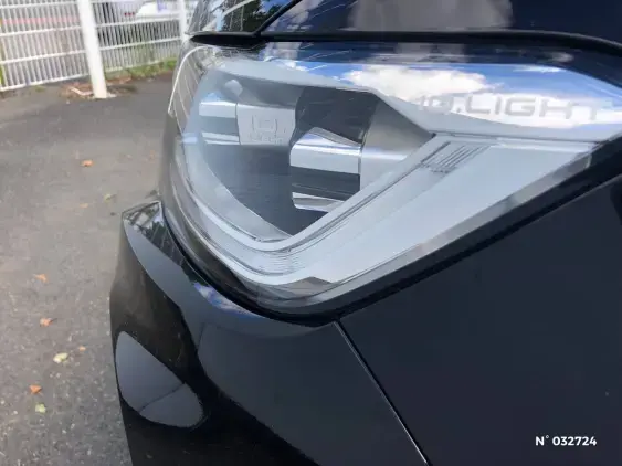 VOLKSWAGEN T-ROC - voiture d'occasion - Photo 28