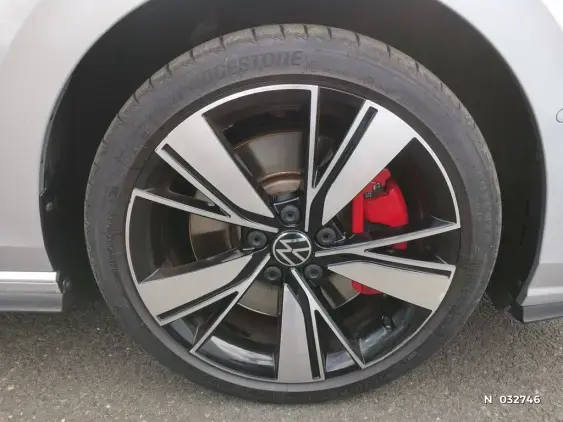 VOLKSWAGEN GOLF V - voiture d'occasion - Photo 32