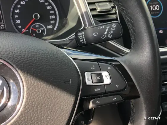 VOLKSWAGEN T-ROC - voiture d'occasion - Photo 12