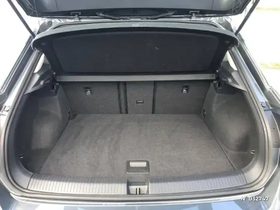 VOLKSWAGEN T-ROC - voiture d'occasion - Photo 23