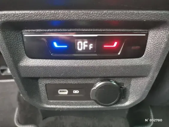 VOLKSWAGEN TIGUAN III - voiture d'occasion - Photo 13