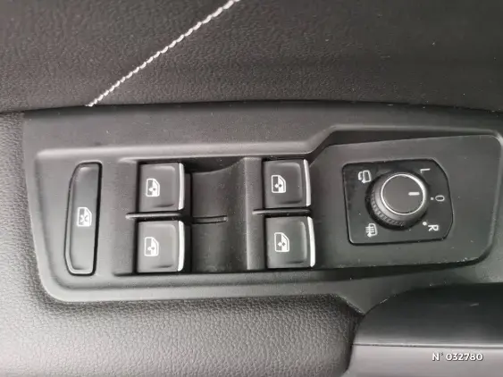 VOLKSWAGEN TIGUAN III - voiture d'occasion - Photo 7