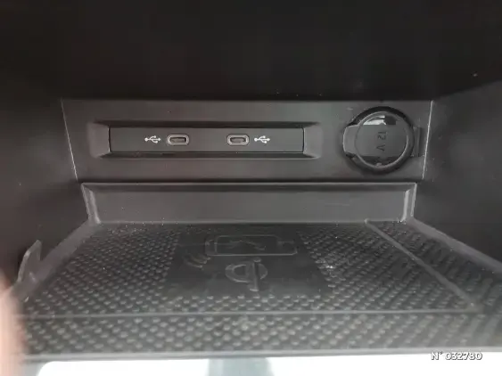 VOLKSWAGEN TIGUAN III - voiture d'occasion - Photo 32