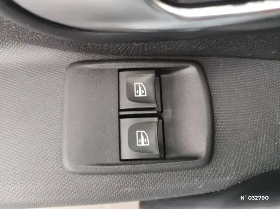 DACIA SANDERO III - voiture d'occasion - Photo 12