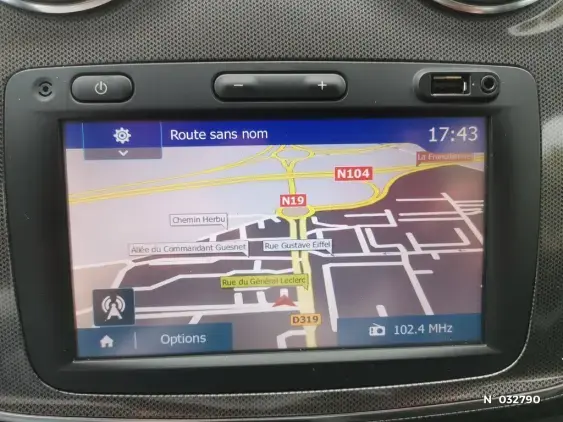 DACIA SANDERO III - voiture d'occasion - Photo 18