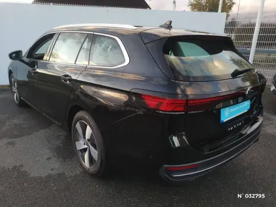 VOLKSWAGEN PASSAT SW IX - voiture d'occasion - Photo 4