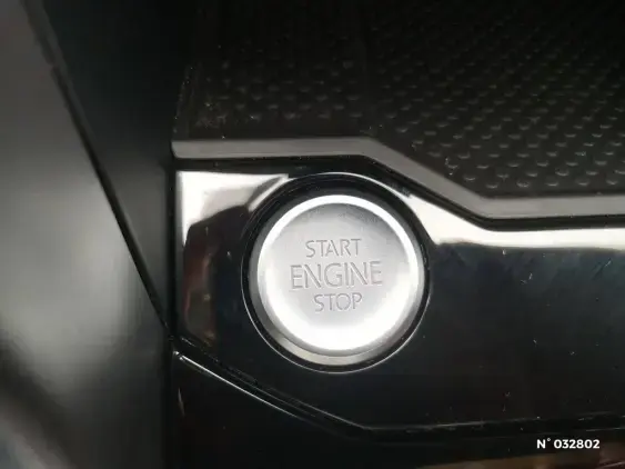 VOLKSWAGEN T-ROC II - voiture d'occasion - Photo 27