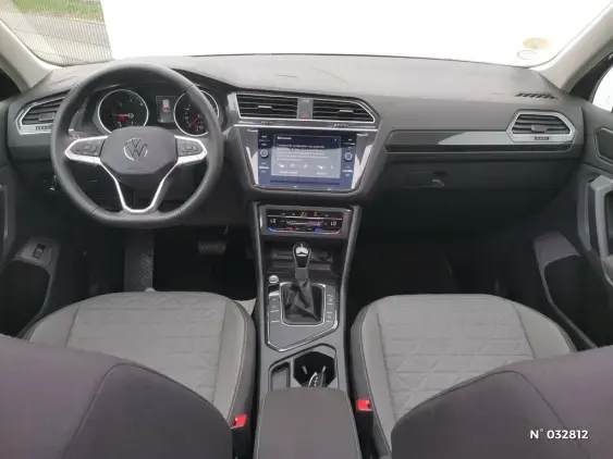 VOLKSWAGEN TIGUAN III - voiture d'occasion - Photo 14