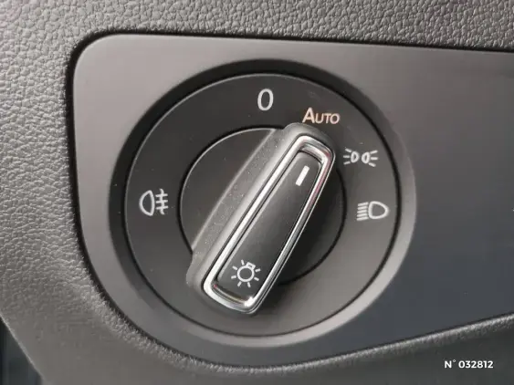 VOLKSWAGEN TIGUAN III - voiture d'occasion - Photo 17