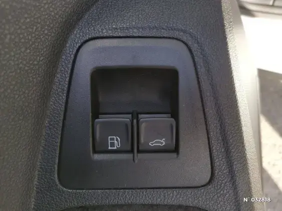 VOLKSWAGEN TIGUAN III - voiture d'occasion - Photo 15