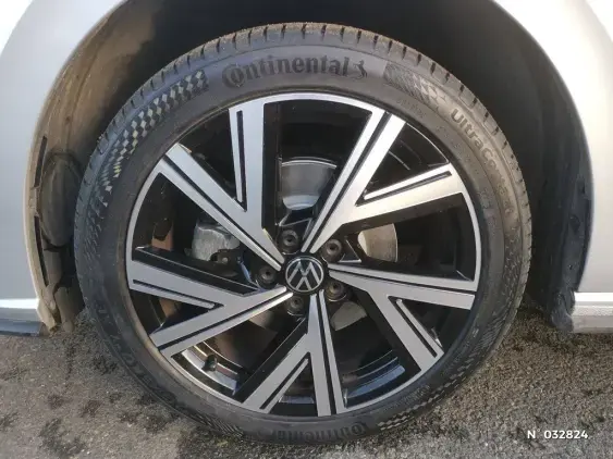 VOLKSWAGEN POLO V - voiture d'occasion - Photo 28