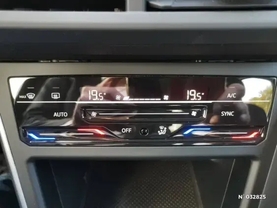 VOLKSWAGEN TAIGO - voiture d'occasion - Photo 25