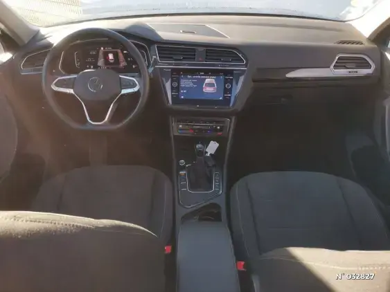 VOLKSWAGEN TIGUAN III - voiture d'occasion - Photo 12