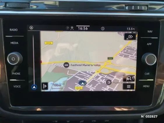 VOLKSWAGEN TIGUAN III - voiture d'occasion - Photo 23