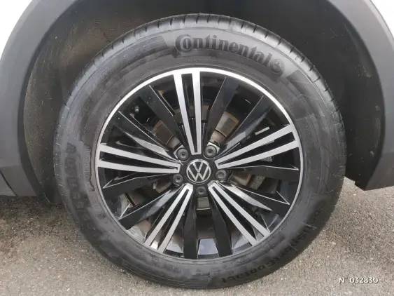 VOLKSWAGEN TIGUAN III - voiture d'occasion - Photo 31