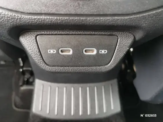 VOLKSWAGEN T-ROC II - voiture d'occasion - Photo 9